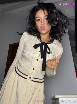 alishabright-free photo #27 photo n 27