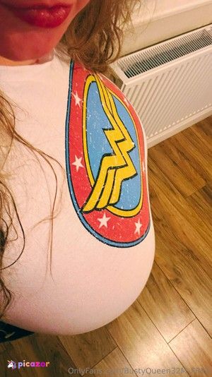 bustyqueen32m_free photo #18 photo n 18