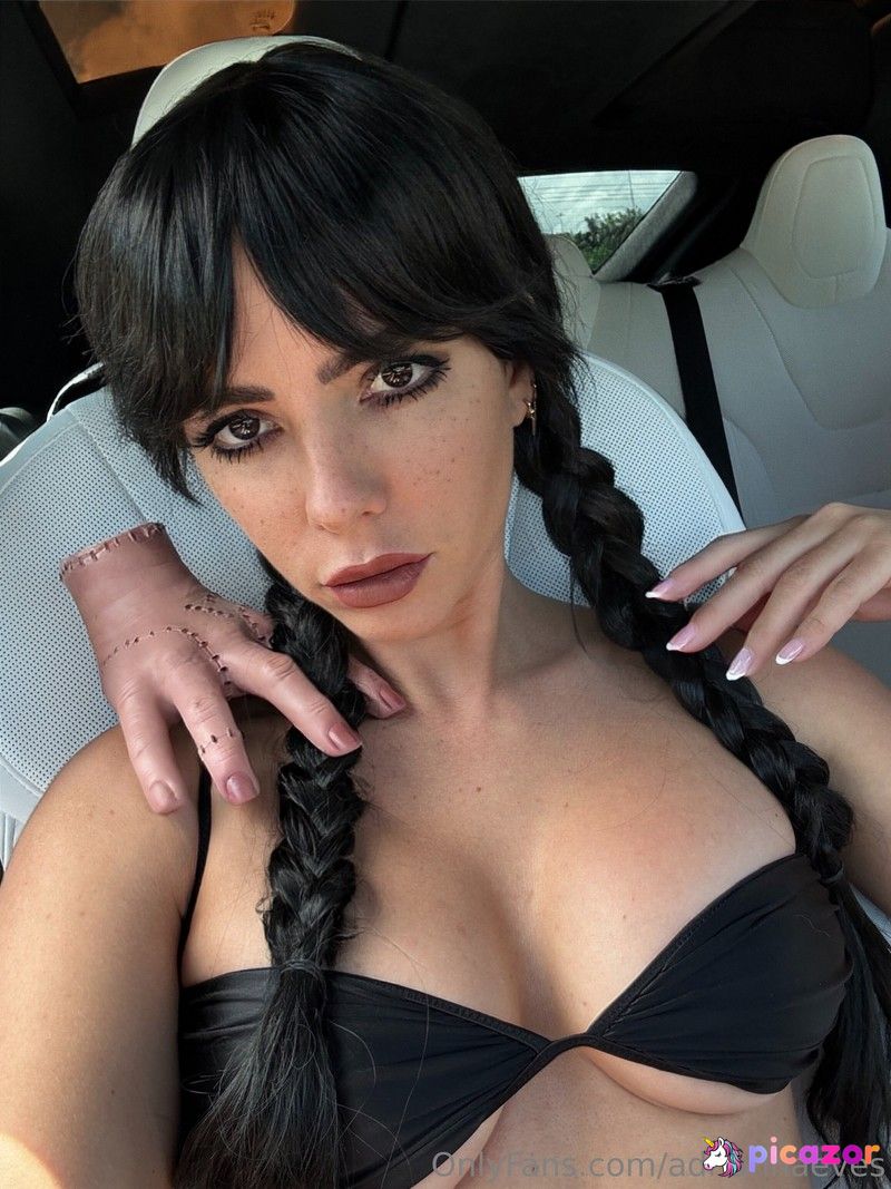 adriannaeves N22