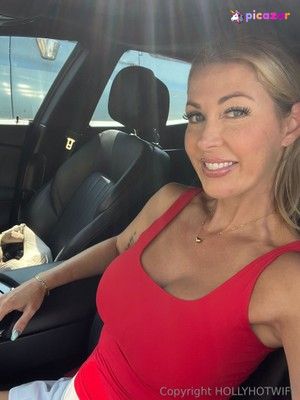 hollyhotwife photo #9 photo n 9