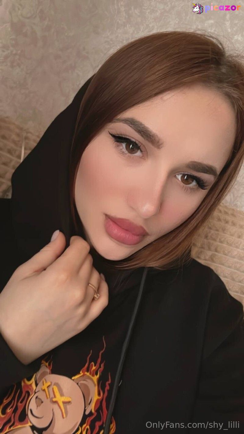 shy_lilli N11