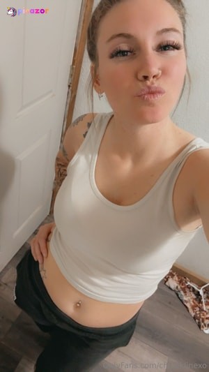 chloeklinexo-1 photo #6 photo n 6