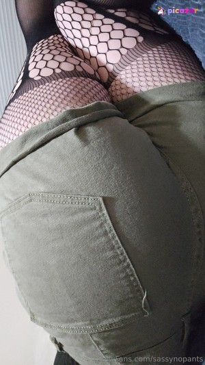 sassynopants photo #5 photo n 5