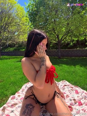 theicyyprincess N1