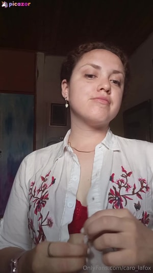 caro_lafox video #2 photo n 2