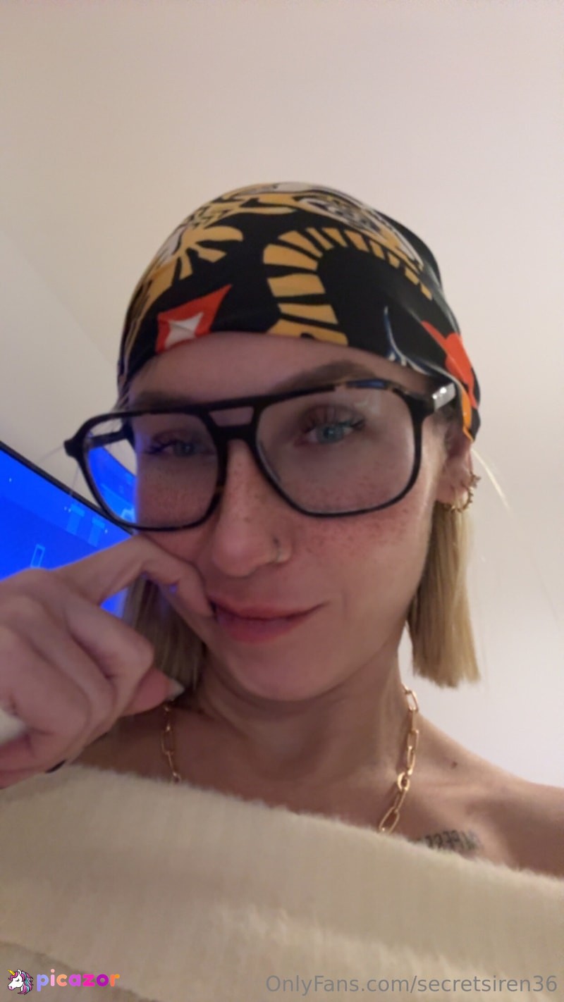 secretsiren36 N19