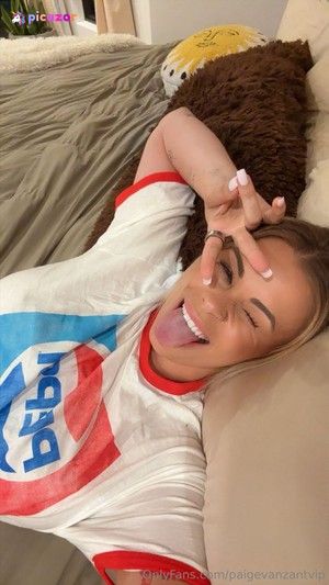 Paige Vanzant - Thumb