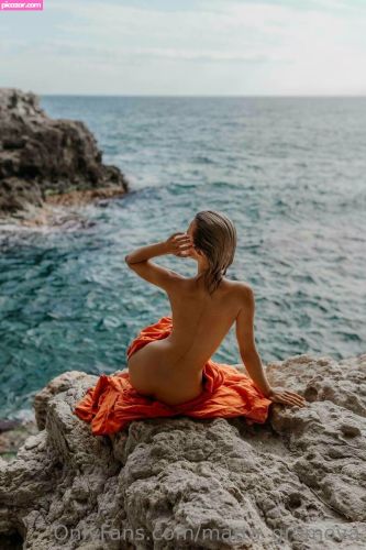 Martha Gromova - Image