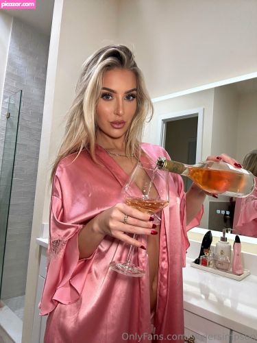 Skylersimpsonn  - Image