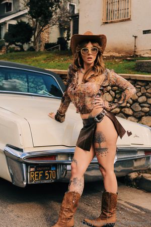 alysha-nett-2 photo #675 photo n 675