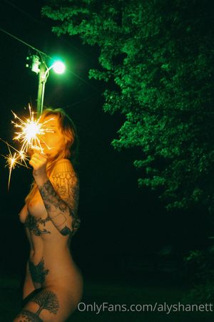 alysha-nett-2 photo #585 photo n 585