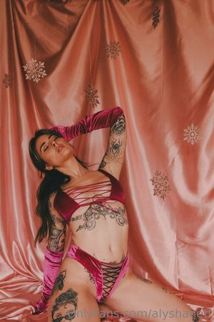 alysha-nett-2 photo #330 photo n 330