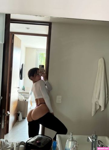 EllieLeen1 - Image