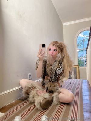 belle-delphine-1 photo #11919 photo n 11919
