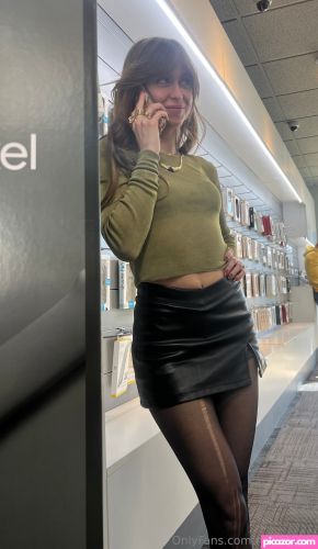 Riley Reid - Image