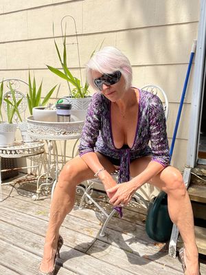 sexting-grandma-1 photo #88 photo n 88
