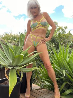 sexting-grandma-1 photo #73 photo n 73