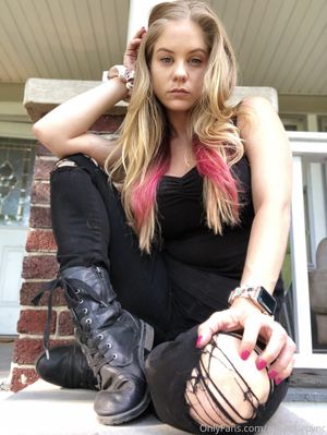 anabelle-pync photo #1 photo n 1