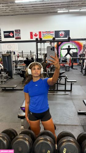 Mikayla Campinos - Image