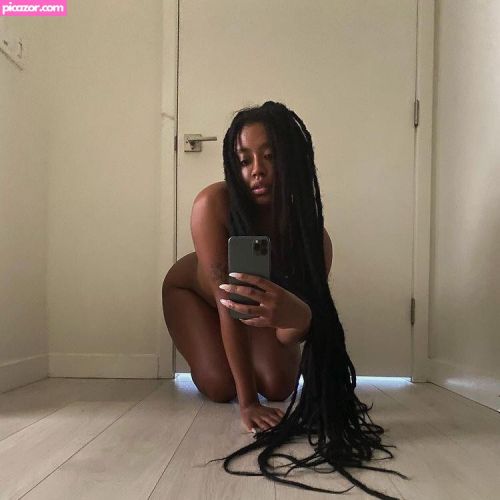 Raven Tracy - Image