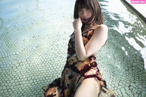 Mariri Sugimoto - Image