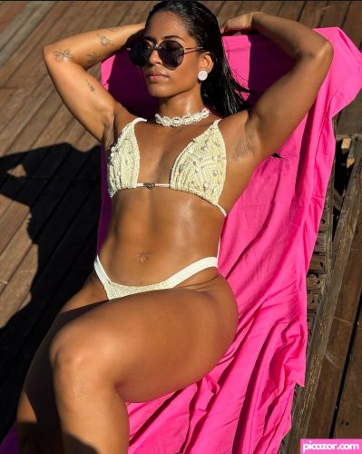 Larissa Felix - Image