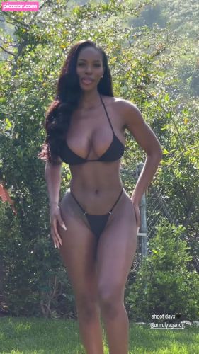 Lexi Hart - Image