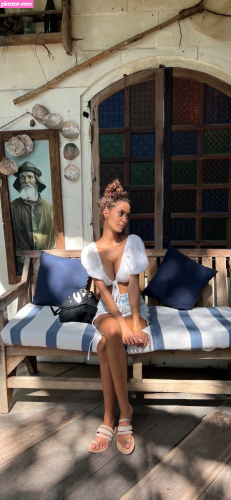 Rita Faez  - Image