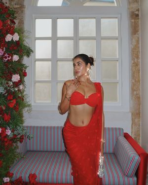 radhika-seth photo #6 photo n 6