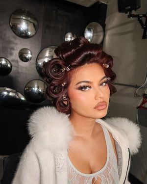 Sofia Jamora N87