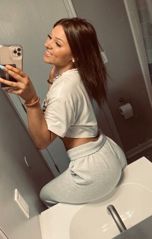 brookemarie00-1 photo #1 photo n 1