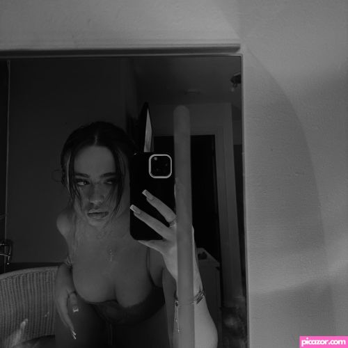 Olivia Alex - Image