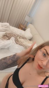 Jen Brett - Thumb