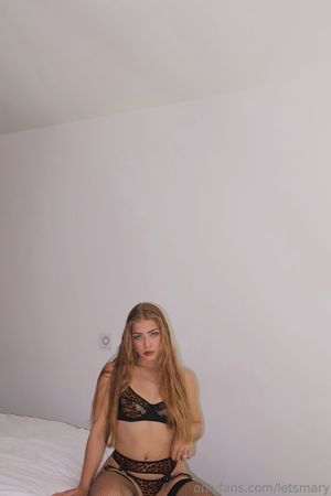 M4RYCYBERGIRL - Thumb