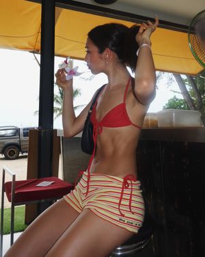 Cait Knight - Thumb