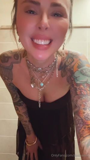 alysha-nett-2 photo #1164 photo n 1164