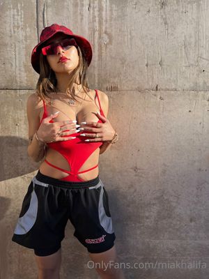 mia-khalifa photo #686 photo n 686