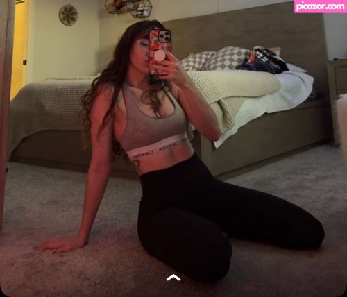 Catlyn Crespo - Image