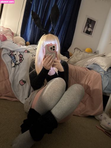 bimbogrlfriend - Image