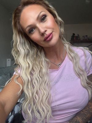 Camilla Jayne - Thumb