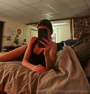 lucyvalentinexxx-1 photo #7 photo n 7