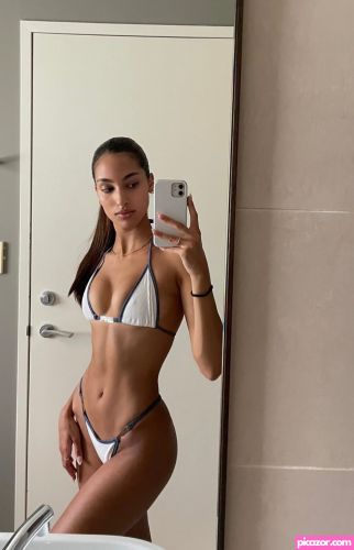 Yasmin Goveas - Image