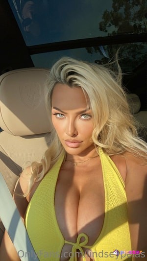 lindsey-pelas photo #2770 photo n 2770