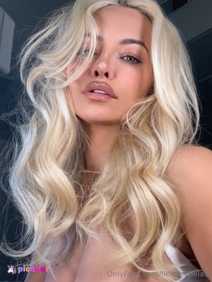 lindsey-pelas photo #2361 photo n 2361