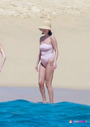 selena-gomez-1 photo #359 photo n 359
