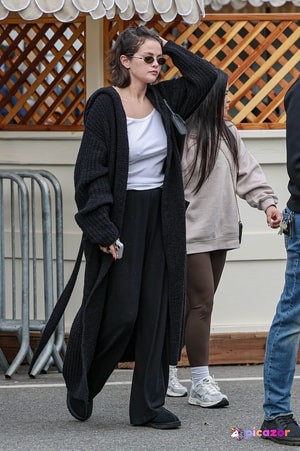 selena-gomez-1 photo #316 photo n 316
