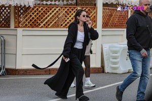 selena-gomez-1 photo #328 photo n 328