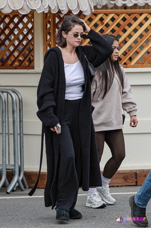 selena-gomez-1 photo #318 photo n 318