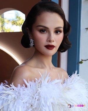 selena-gomez-1 photo #232 photo n 232