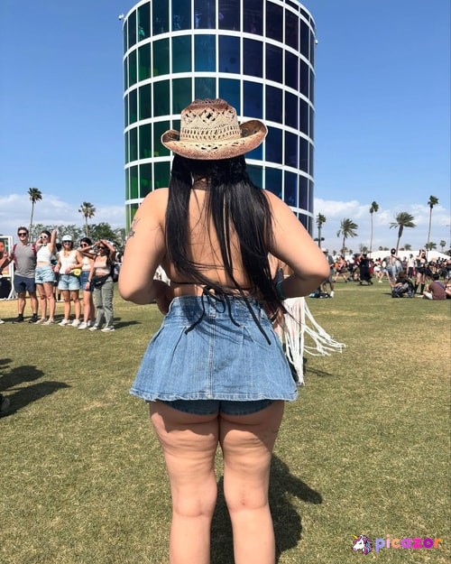 saucyysuzzy - Image
